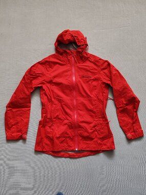 Columbia Women's Omni-Tech Waterproof Rain Jacket Red Hooded Shell Size S/P